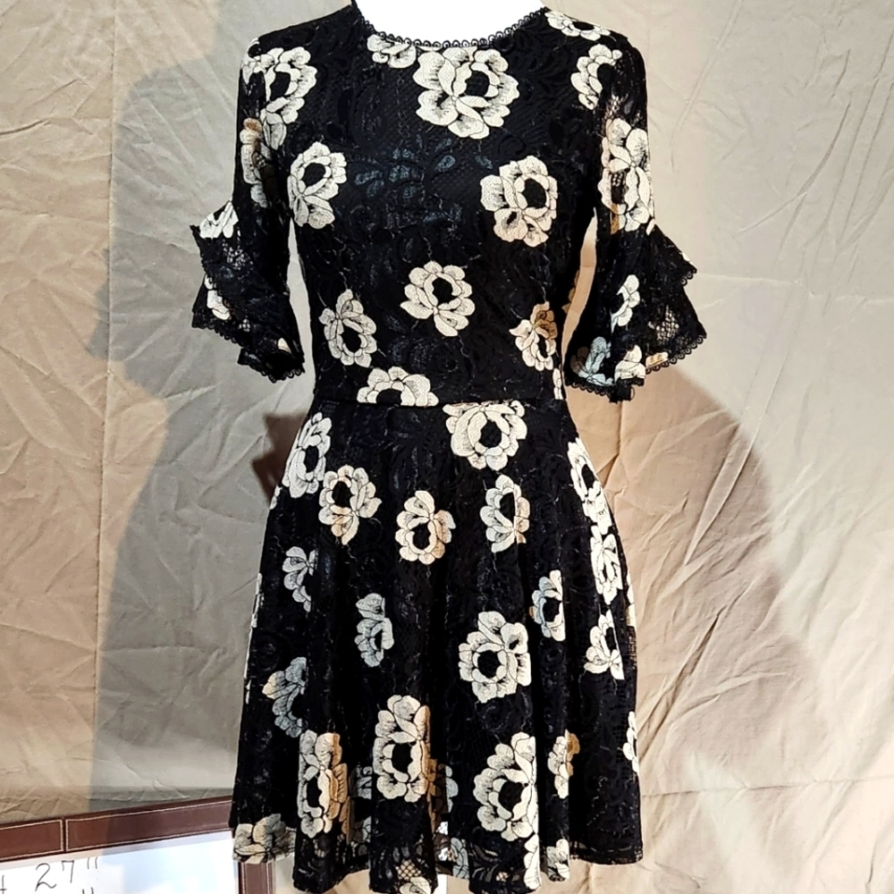 Jodi Kristopher sz 0 black & cream floral lace fitted retro 50s mini dress‎